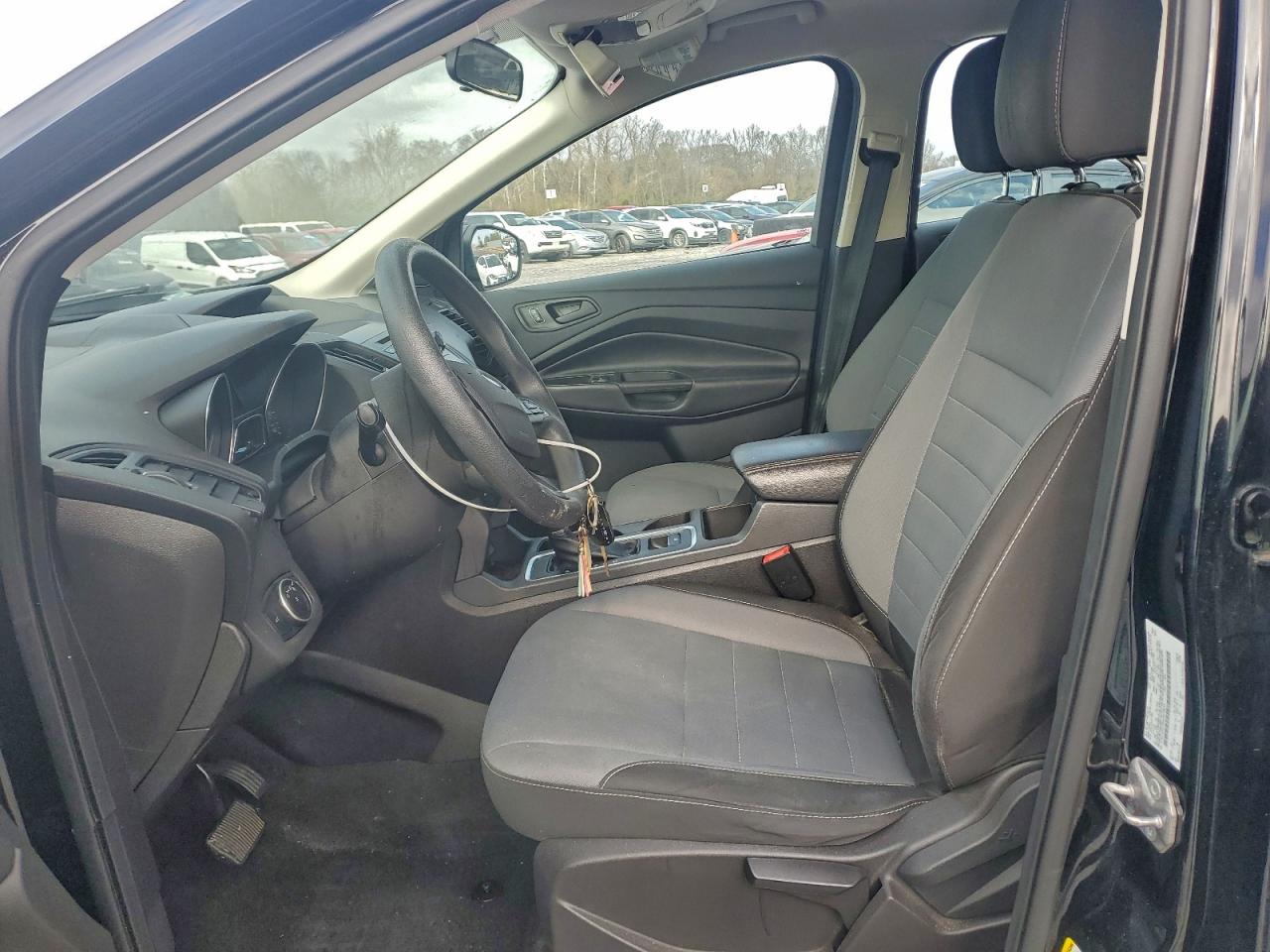 Ford Escape S Image 6