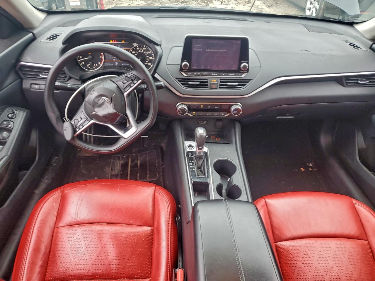 Nissan Altima S Image 3